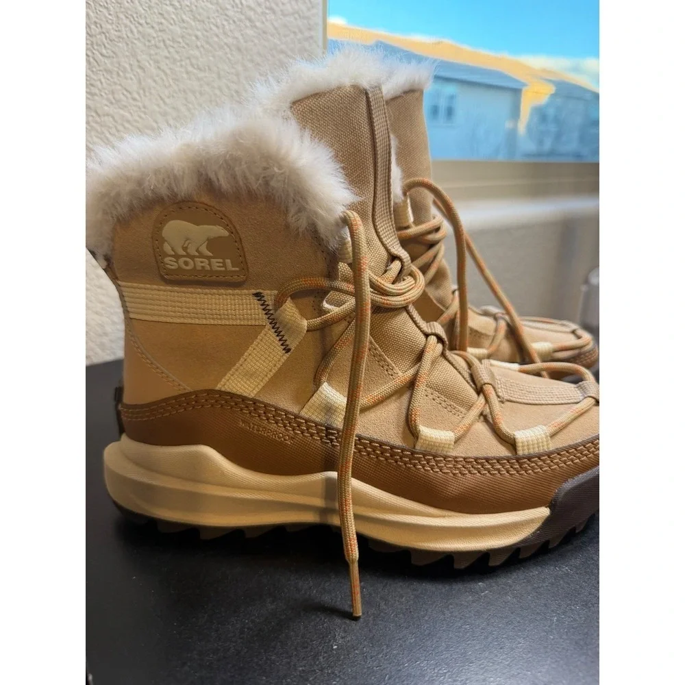 Sorel Kinetic Impact NXT Waterproof Winter Boots Tan Faux Fur Womens 6.5